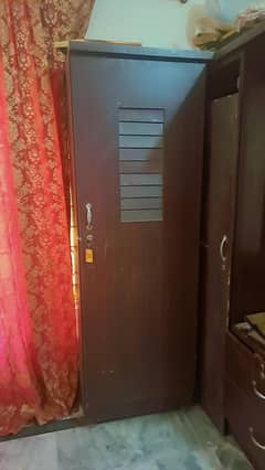 3 door Almirah / cupboard / wardrobe  with dressing mirror urgent sell