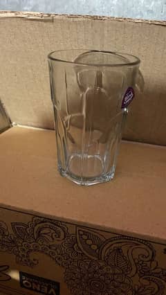 Glasses one dozen(12 glasses)