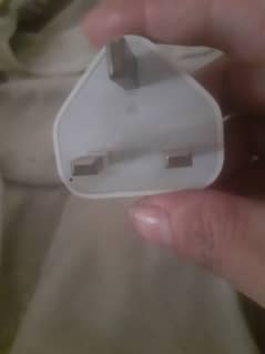 iphone orignl charger ha full kamal ka charge karta ok ha bilkul
