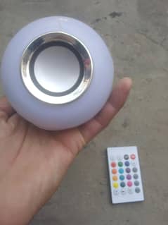 Bluetooth speaker Bulb with 9 + 5 different colors (remote control)