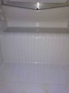 Orient Medium Size Fridge Double door For sale in peshawar