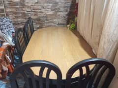 Dining tables & 6 chairs. 10/10 dining ha