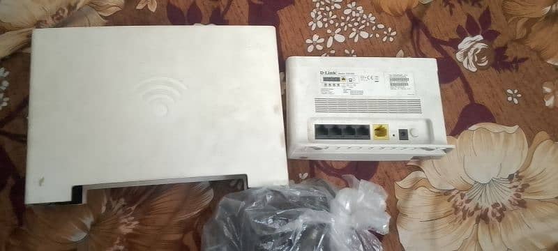 QUBEE MODEM AND ROUTER 1