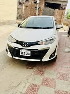 Toyota Yaris Gli Manual 21/23 Brand new car