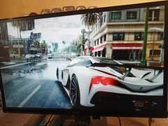 Gaming Pc With 22" LCD Border Less