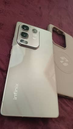 infinix note 50 8 ram 256 memory 10 by 10 condition