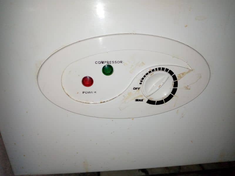 Waves Deep freezer 1