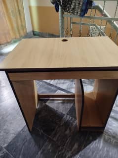 computer desk
