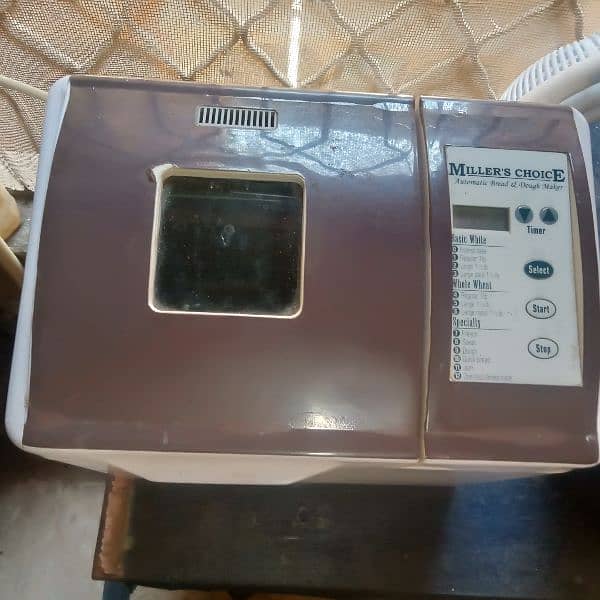 bread maker  and roti maker 3