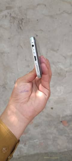 10 by 10 mobile m koi masla nahi hai