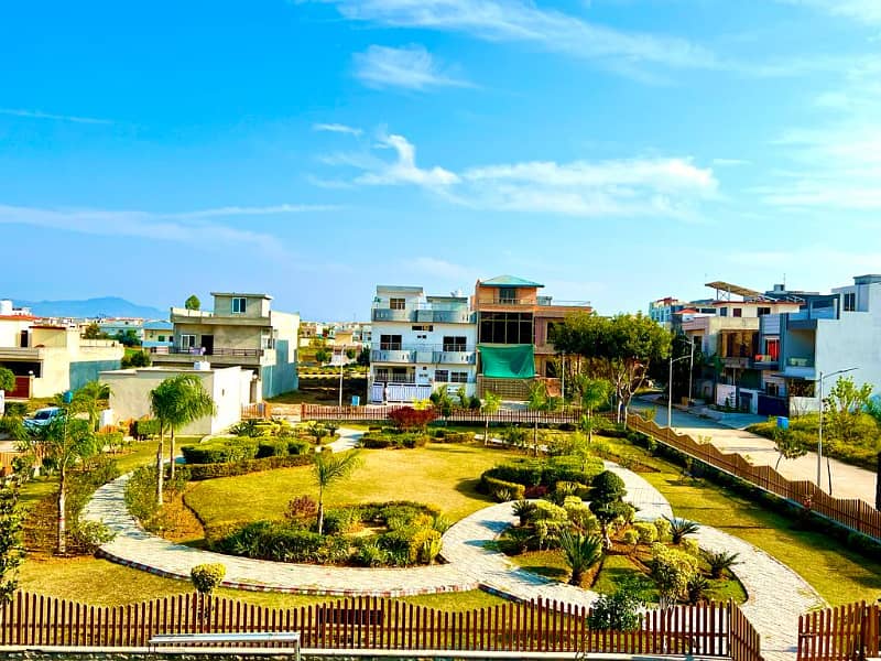 Residential Plot For sale Is Readily Available In Prime Location Of Telegardens (T&T ECHS) 8