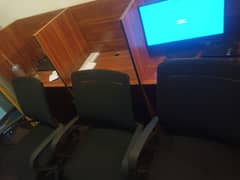 Office Chairs and Work Station in very good condition