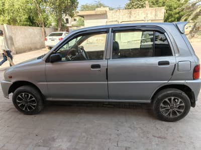 Daihatsu coure 2010  03378041332