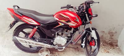 Honda CB 125f