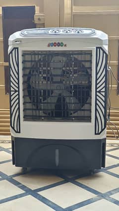 220V Air Cooler For Sale 4 Months Used Only