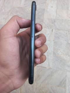 Iphoen se 2020 8/10
