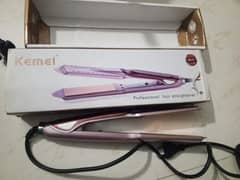kemei straightner