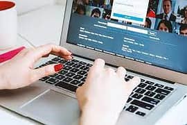 Urgently Hiring Fresh & Mature Persons
