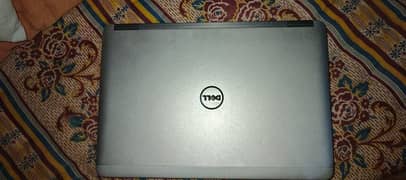 Dell latitude E7240 Core I7 4th generation