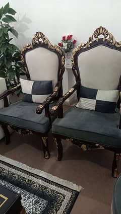 BED ROOM CHINIOTI SOFA CHAIRS