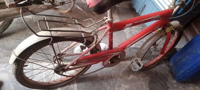 bohat achi cycle Dubai se import h