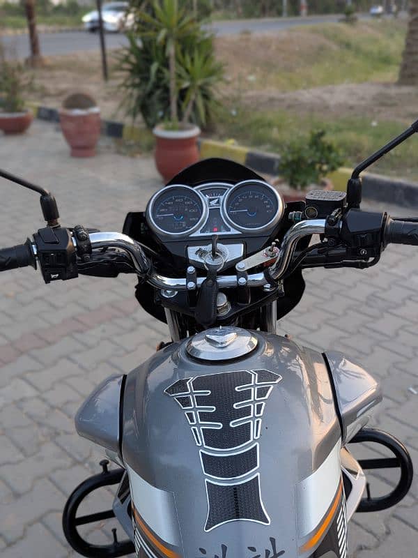 honda CB 150 f 5