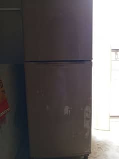 Dawlance fridge Small size