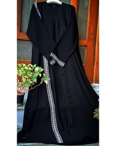 Elegant Arabian Abayas - Premium Quality & Latest Styles - In Pakistan