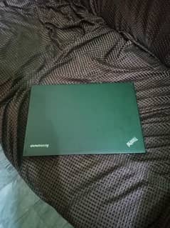 Lenovo X1 carbon. Touch screen. core i7.5th gen. 8/128