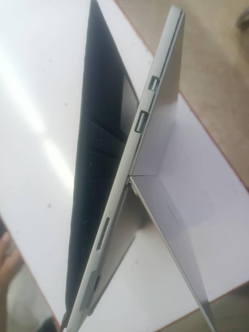 Surface Pro6 1796 i5 8th Generation/ Pro6 1796 i5 8th Generation 3