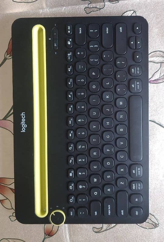 Logitech Bluetooth Multi-Device Keyboard K480 5