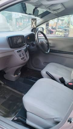 Daihatsu Mira 2015