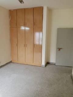 G-11/3 FGEHA C-Type First Floor Flat For Rent