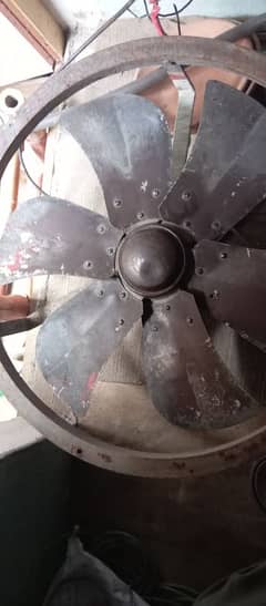 full size Exhaust fans all ok