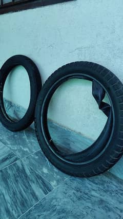 Suzuki 150 tyre pair with tube