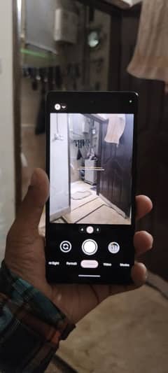 pixel 6a mint condition approved light shade