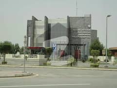 5 MARLA MOST BEAUTIFUL PRIME LOCATION RESIDENTIAL PLOT FOR SALE IN BAHRIA ORCHARD.