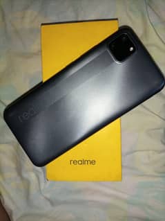 realme