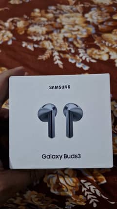 Samsung Buds 3 Box Pack Available for Sale