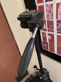 Tripod