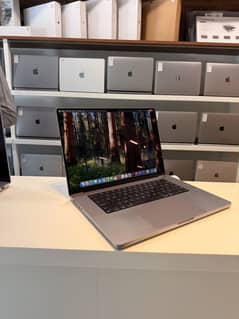 Eid Offer MacBook Pro 16" M1 Pro Rasm 16 / 32 SSD 1 TB