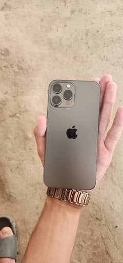 I phone 13 pro max 512gb . 88 battery health