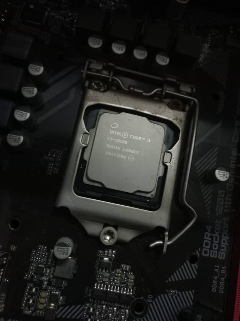 Intel Core I3-10100 (Integrated Graphics) Processor & Intel Cooler 3