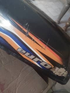 125