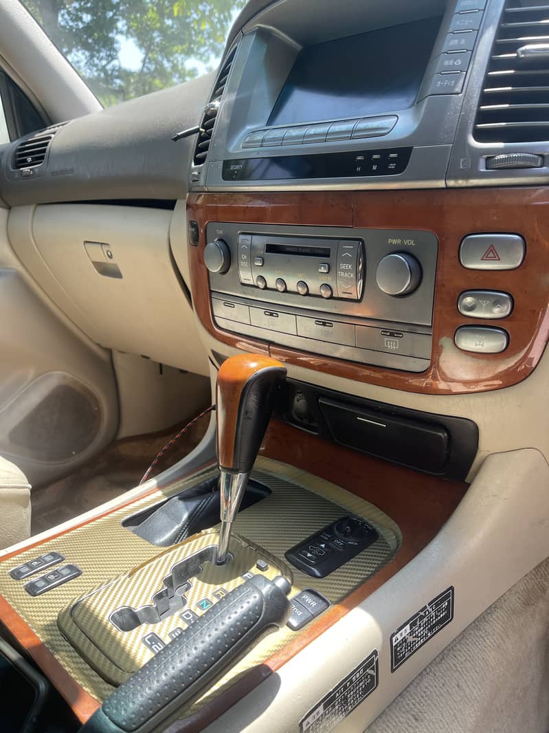 Toyota LandCruiser Grand Cygnus 4.7L V8 5