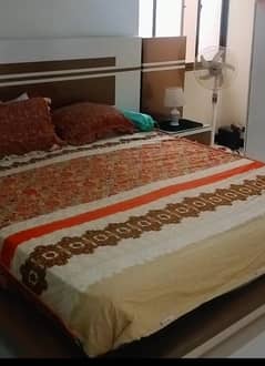 bed room set used like new with metres.