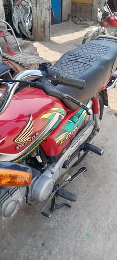 Honda 70  All ok
