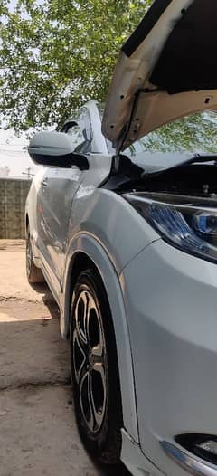 Honda Vezel 2015