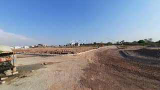 Sector C2 Kanal Open Form Prime Location For Sale