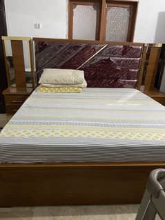 King Size Bed Set - full bedroom set
